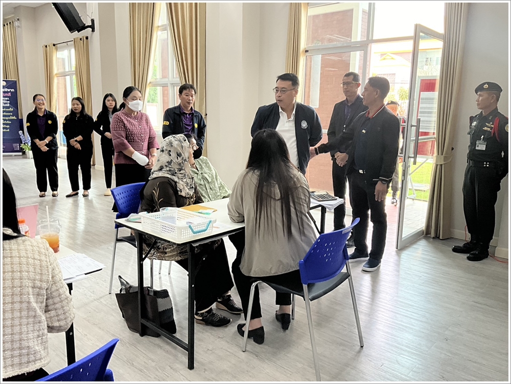 ﻿กรมบังคับคดีจัดงาน “มหกรรมไกล่เกลี่ยหนี้ครัวเรือน เพื่อช่วยเหลือลูกหนี้ ผู้ประสบอุทกภัยน้ำท่วมในพื้นที่จังหวัดเชียงราย” สามารถไกล่เกลี่สำเร็จทุนทรัพย์กว่า 37 ล้านบาท